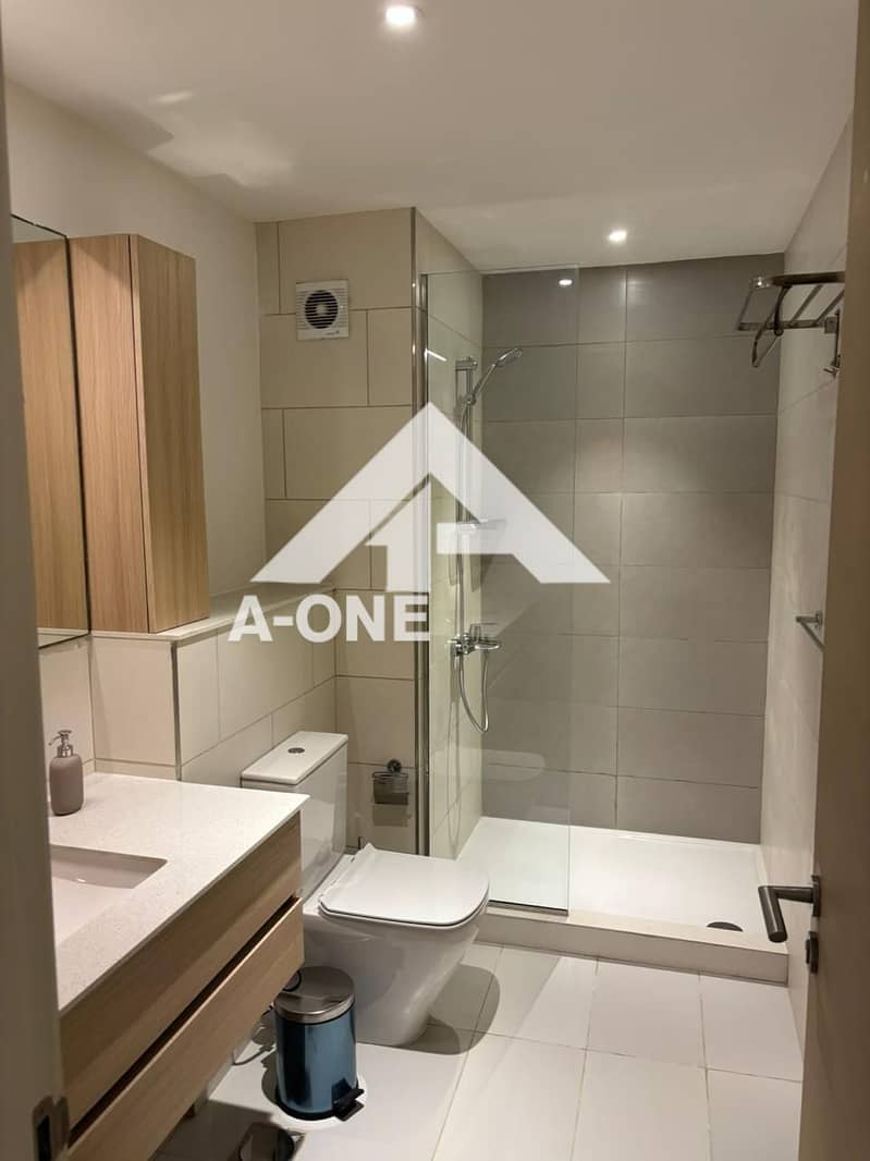 8 33b484ab-cf35-4afa-8396-aae8990a99f0. jpeg