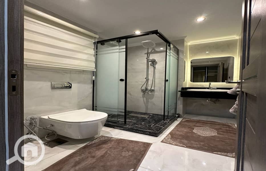 3 WhatsApp Image 2025-11-13 at 1.09. 24 PM. jpg