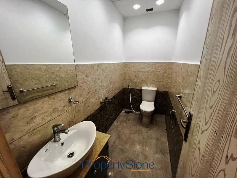 21 WhatsApp Image 2025-03-17 at 4.07. 42 PM (2). jpeg