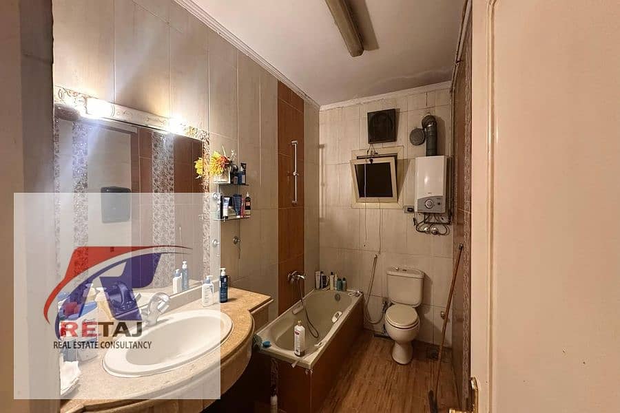 6 1d284eaa-86aa-4221-b33c-0a9d1ffff44b. jpg