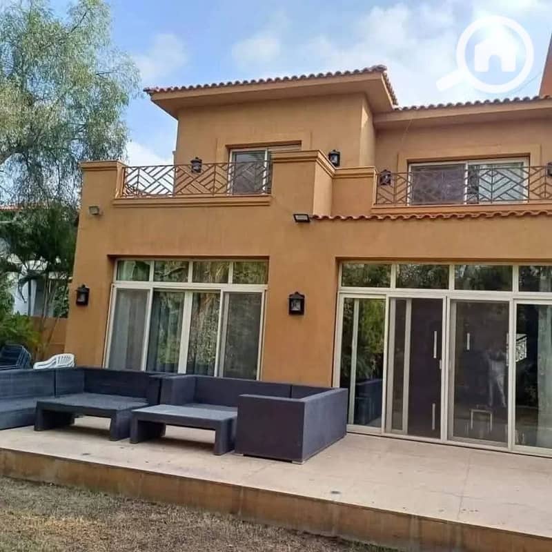 4 e418c81a-927e-487e-8edb-5479b53f3a01. jpeg