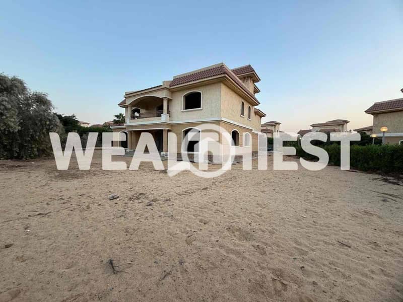 12 0cc64419-5f55-47b9-8e40-cadb8ece3583. jpg