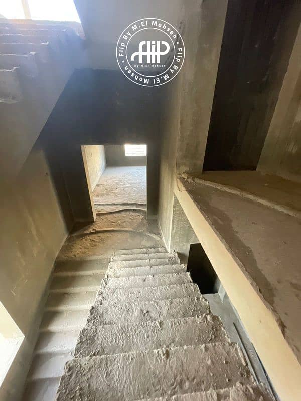 12 WhatsApp Image 2025-11-20 at 16.51. 16_bff83be4. png