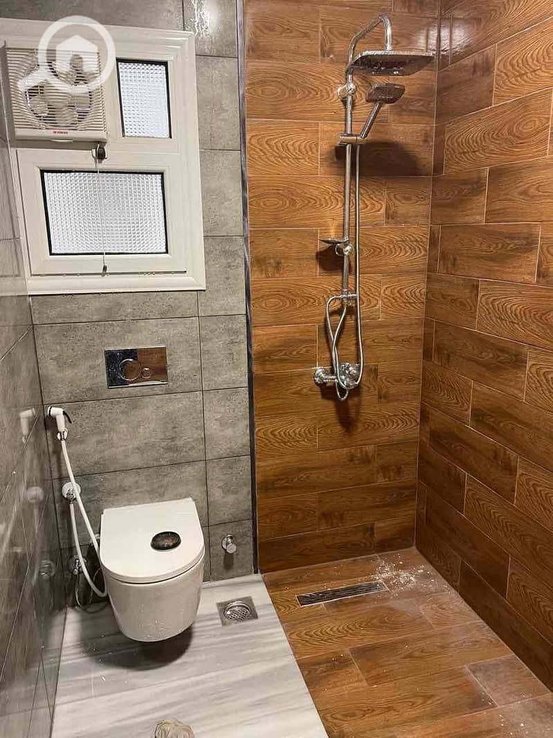 2 cb1cbcec-f2fd-497f-89cc-0d4efa4928c5. jpg