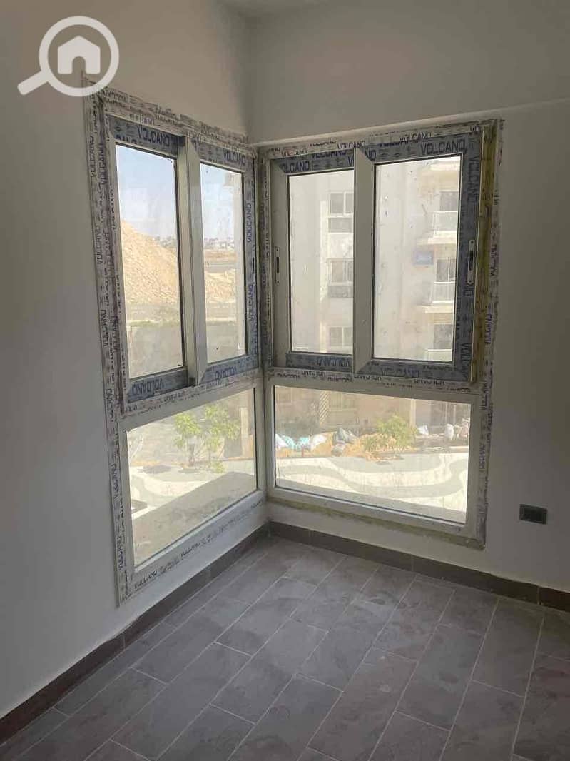 7 65f4899a-25d2-4ae8-b597-97078953aed4. jpg