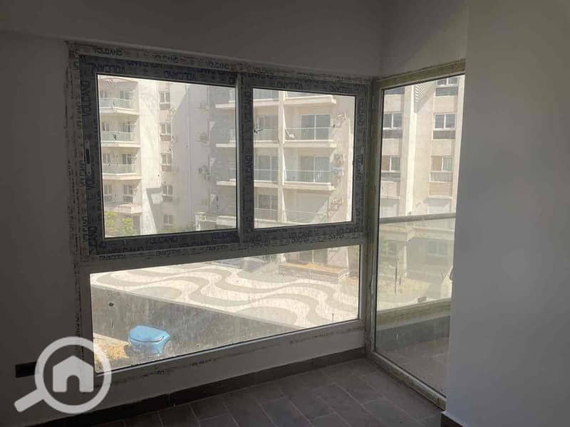 8 b3490234-b5cf-4467-8990-0334a680a1a5. jpg