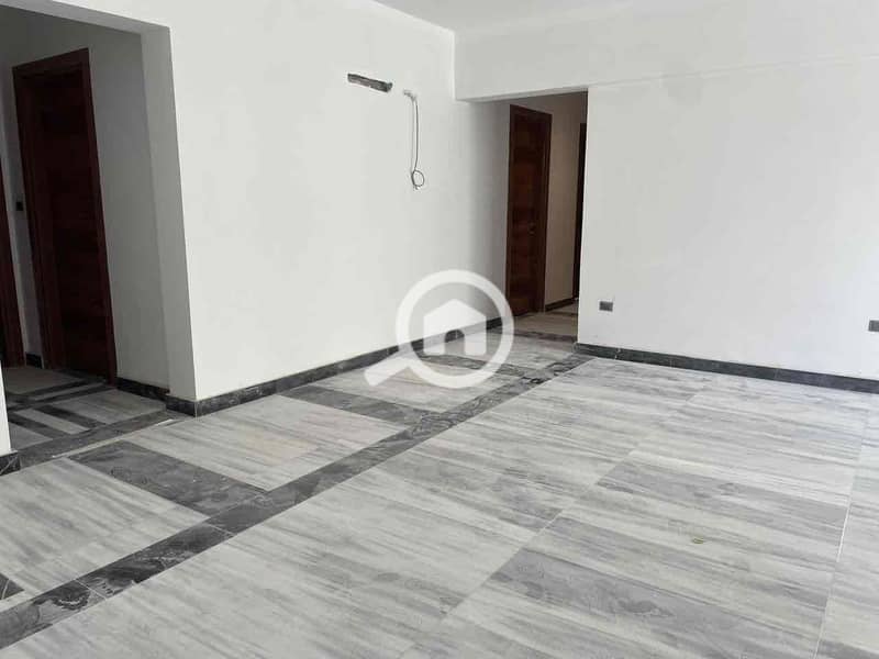 10 a8f9052e-acd6-4b09-a24c-a9177e6800f0. jpg