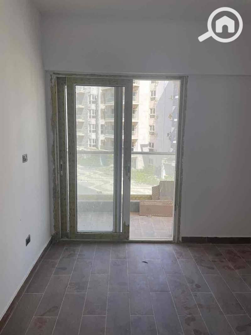 16 28d0b6ed-c62b-4f82-98a8-5c19740ee3ad. jpg