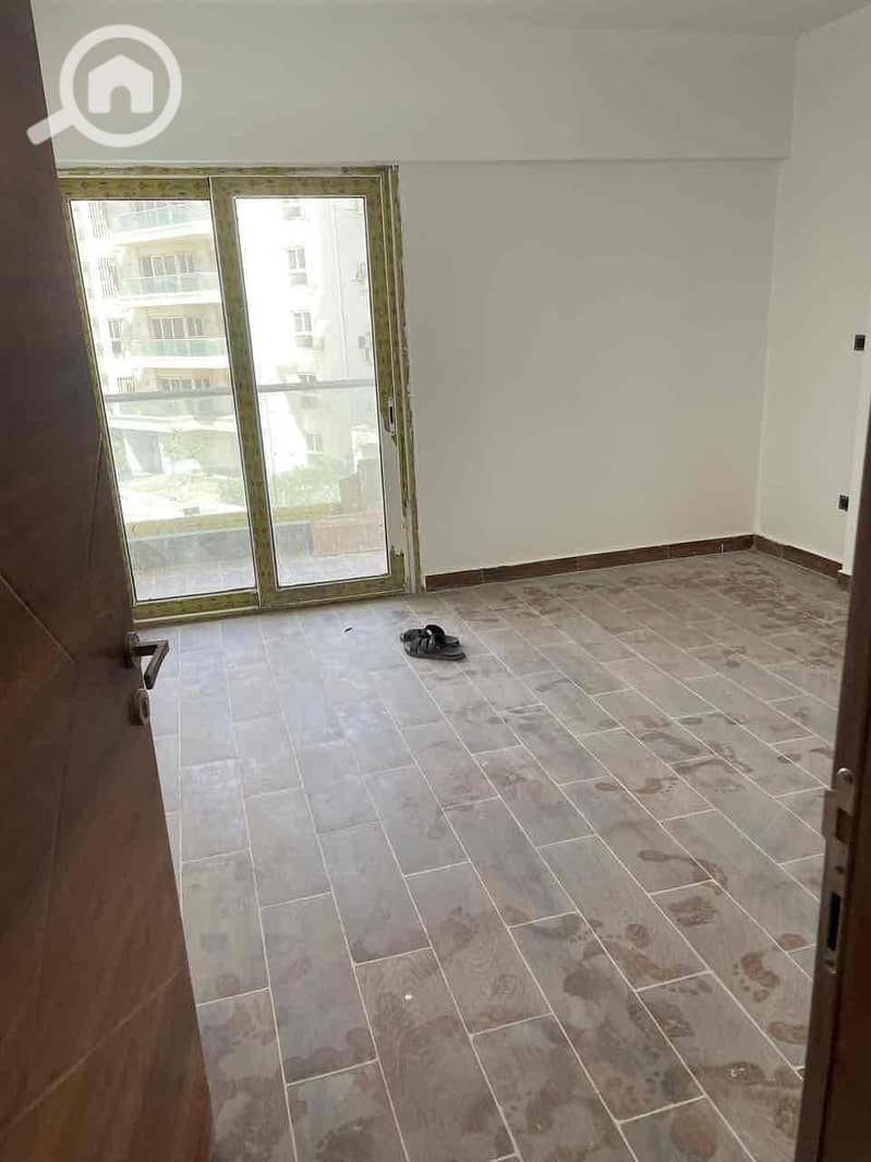 17 208c8373-22f9-42a1-aa47-659fe3ff3ab0. jpg