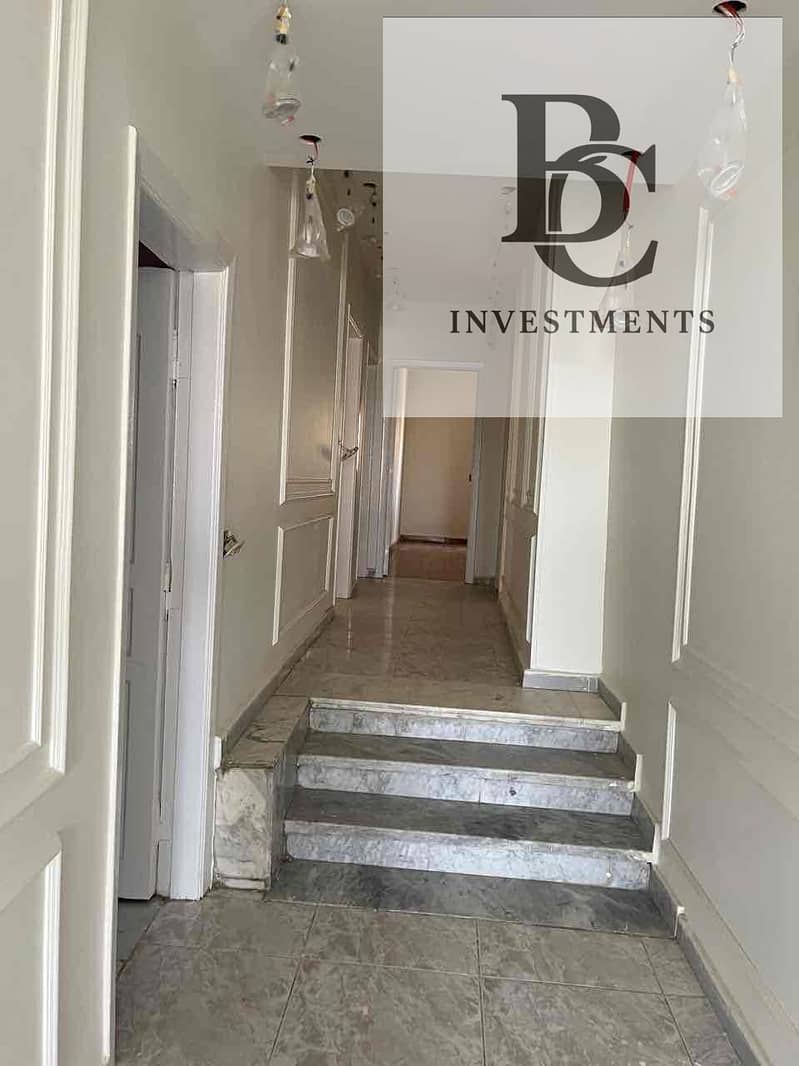 2 7ff1eb43-548e-4aa6-9017-902d206cbe56. jpg