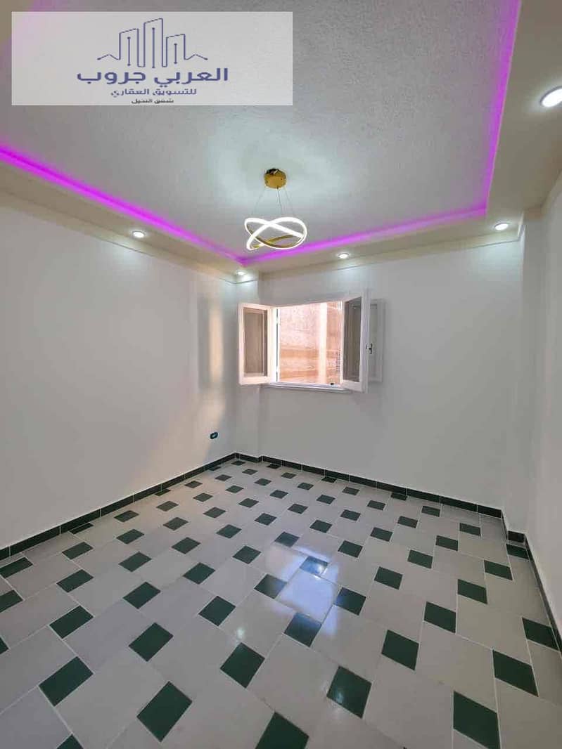 3 73fa9c09-bf38-4406-9316-456e18ab5055. jpg