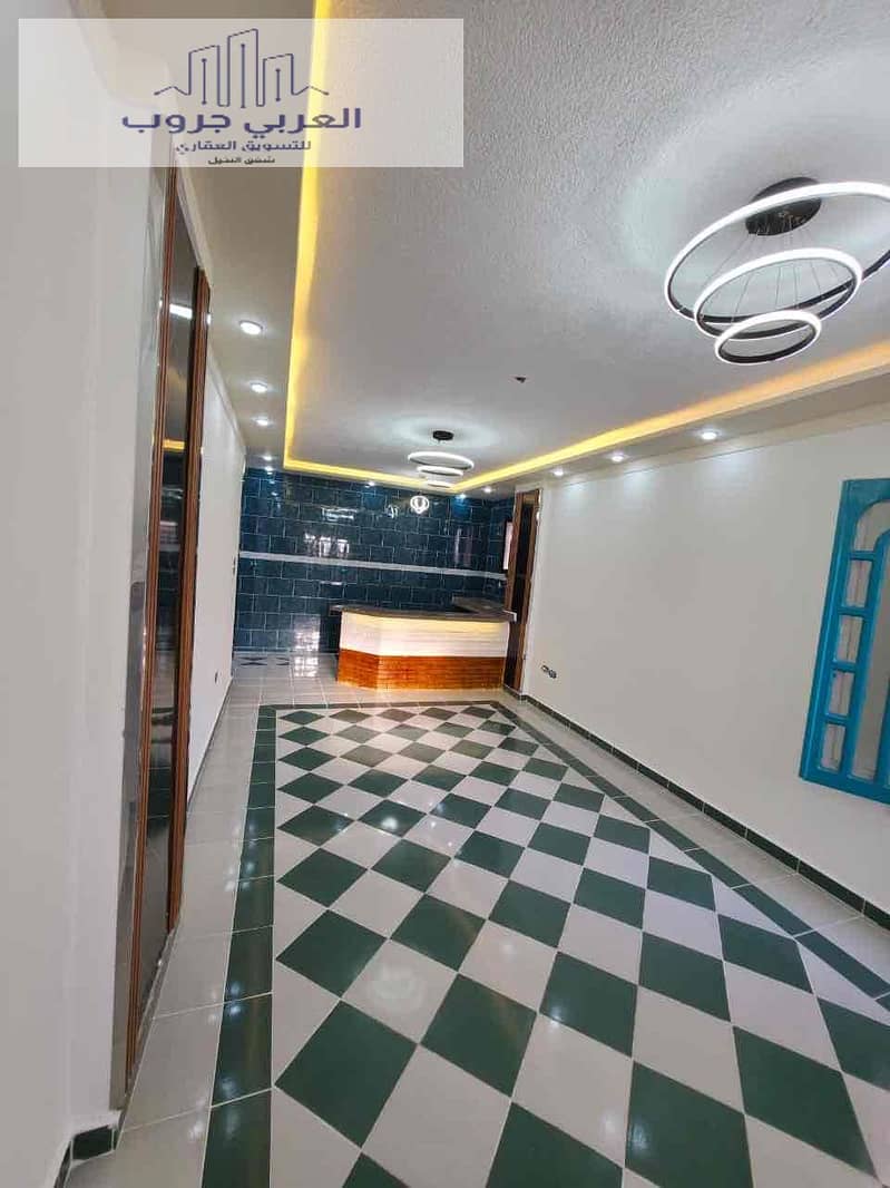 11 f73c252a-1cc2-4389-8a94-94fed2822ed8. jpg