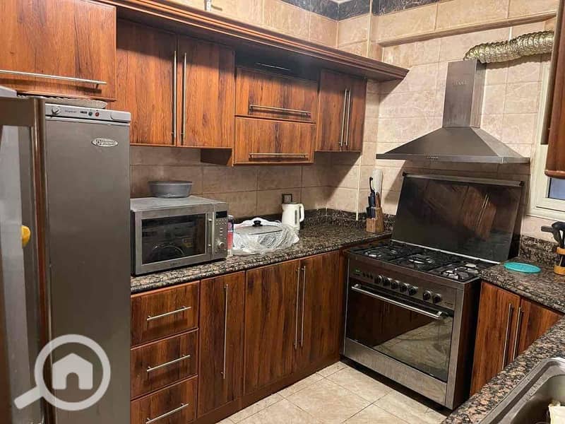 19 96b91b42-7873-46af-abe0-78e252ed8bc2. jpg