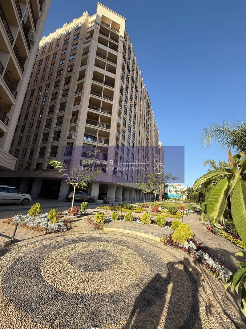 8 569958678_122151267494858302_1537053335357277043_n. jpg