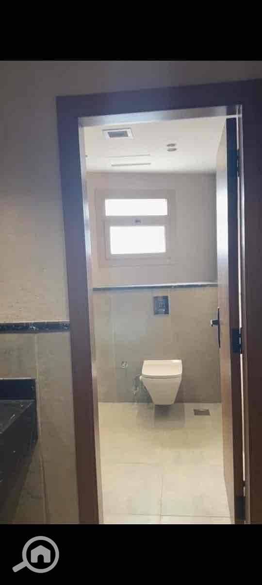 7 ba52efa1-5904-4f89-9bd5-022bfd573b96. jpg