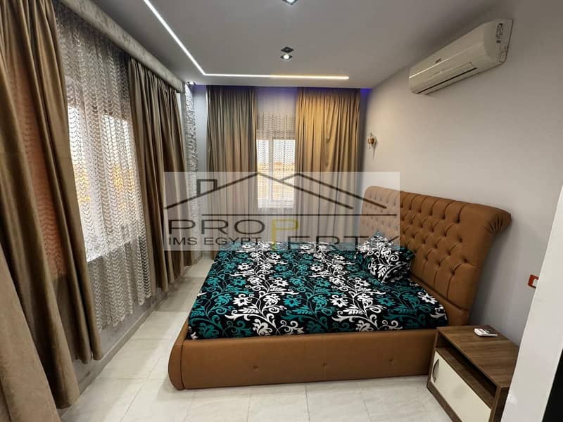 4 6fefad68-879d-4a53-a6fe-83bab19fdda6. jpg