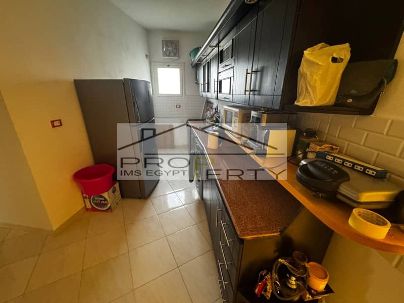 17 70293ab0-9446-4643-b305-2bcd4ef4fa38. jpg