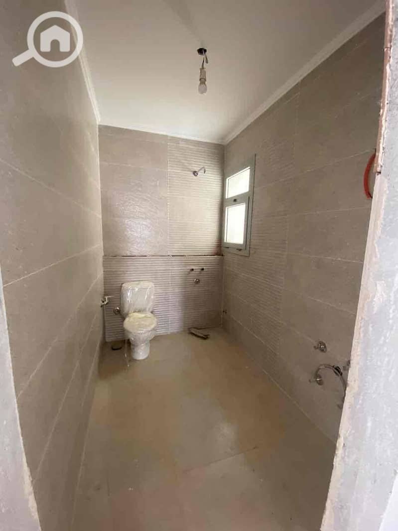 4 50720682-1b47-43ca-a611-46ee7defc96d. jpg