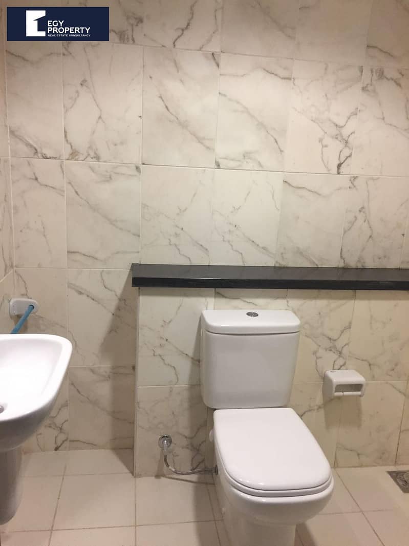 9 _files_WhatsApp Image 2025-04-12 at 17.00. 56_c095d3e6 (1). jpg