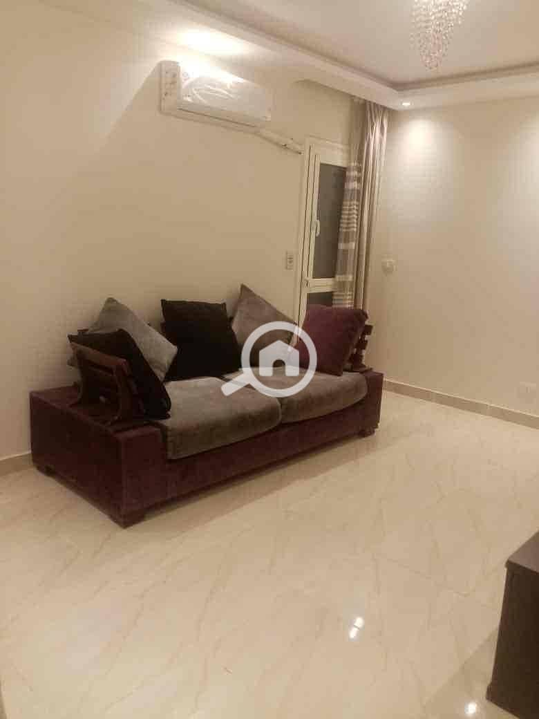 8 bc0e8881-df64-4018-8b2e-154f1209b01b. jpg