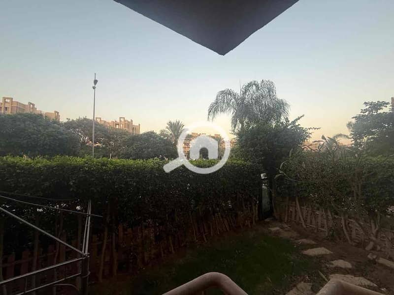 6 ef17e8e8-5c4f-4bac-9575-52e39f8ab1cc. jpg