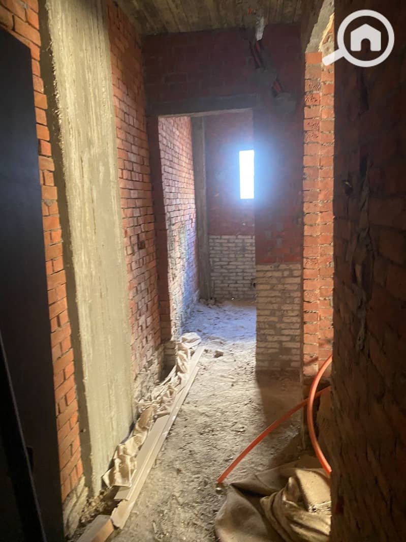 6 4f558ed2-b38d-4a6e-99c6-a1ca1e6eef15. jpg