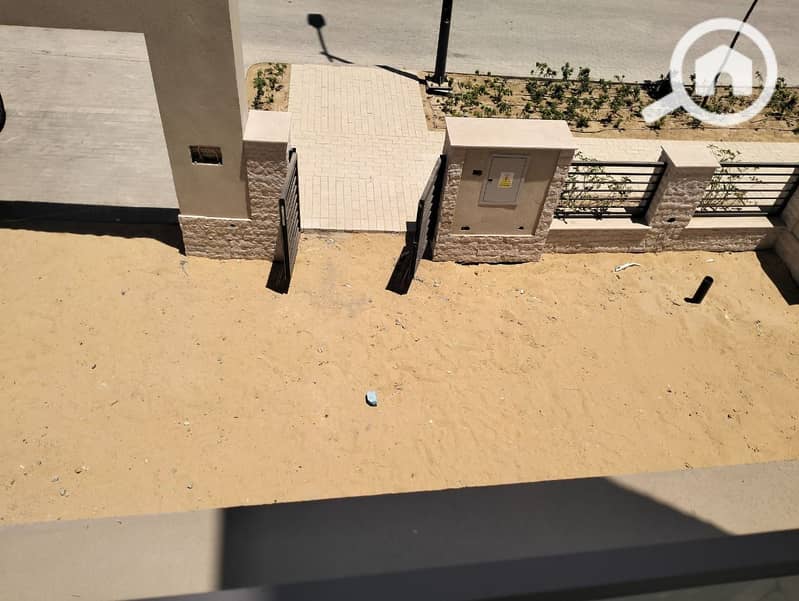 4 WhatsApp Image 2025-05-14 at 12.57. 39 PM (1). jpeg