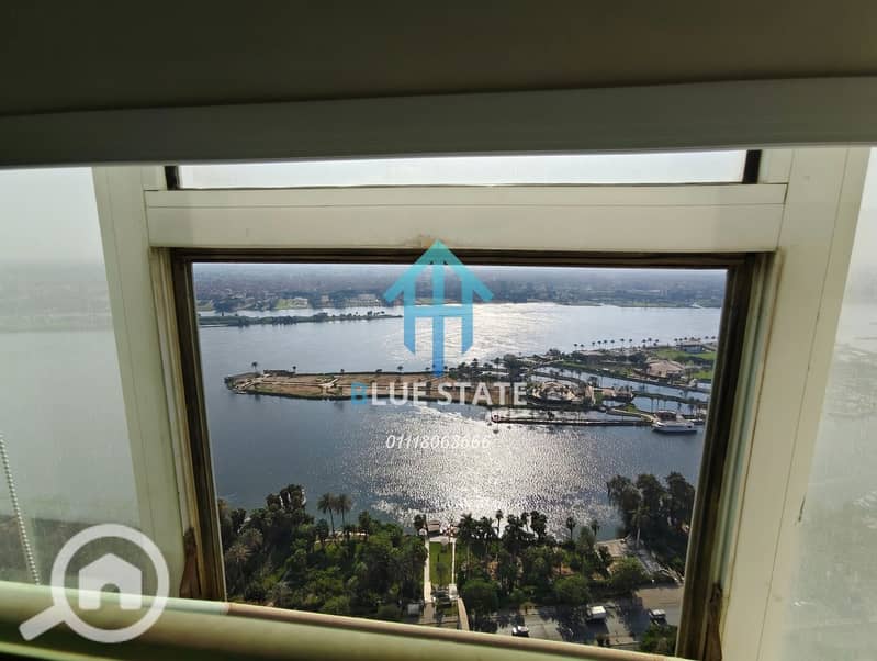 6 01118063666 (89). png