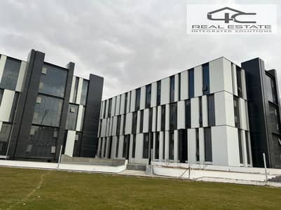 مکتب  للبيع في القاهرة الجديدة، القاهرة - WhatsApp Image 2024-03-26 at 2.36. 34 PM (3). jpeg