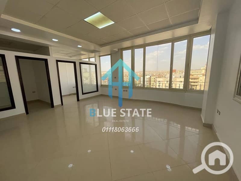 2 01118063666 (93). png