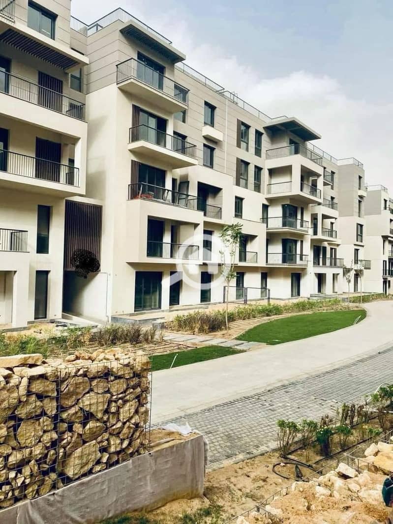 4 The Eastets (5). jpeg