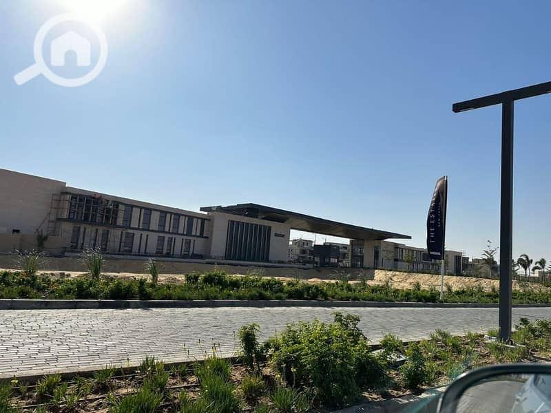 6 The Eastets (9). jpeg