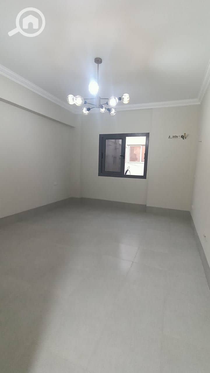 6 WhatsApp Image 2025-11-20 at 11.49. 27 PM (1). jpeg