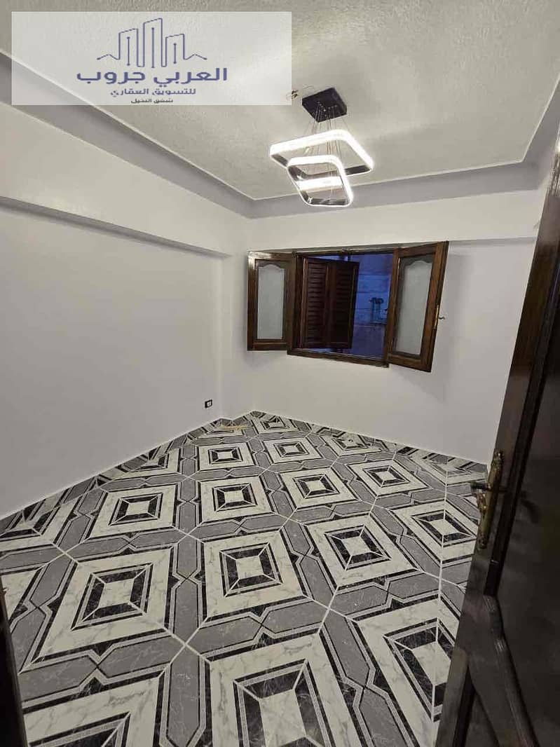 8 073d925d-d5f9-4d45-bdea-7a862481e3c7. jpg