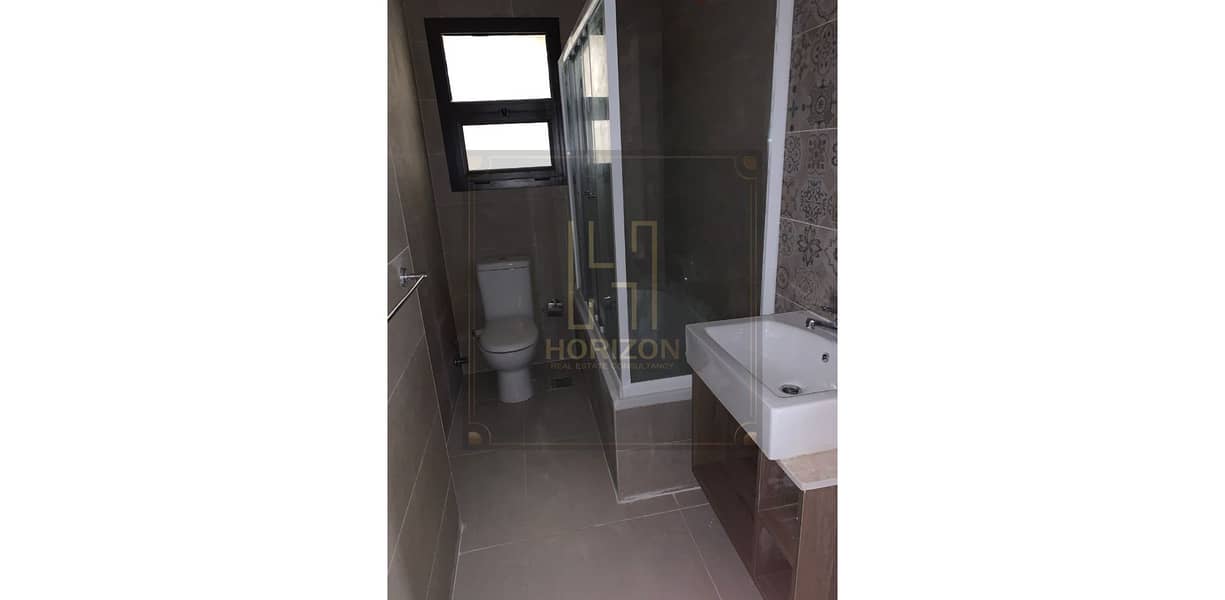 4 WhatsApp Image 2025-11-19 at 6.10. 32 PM. jpg