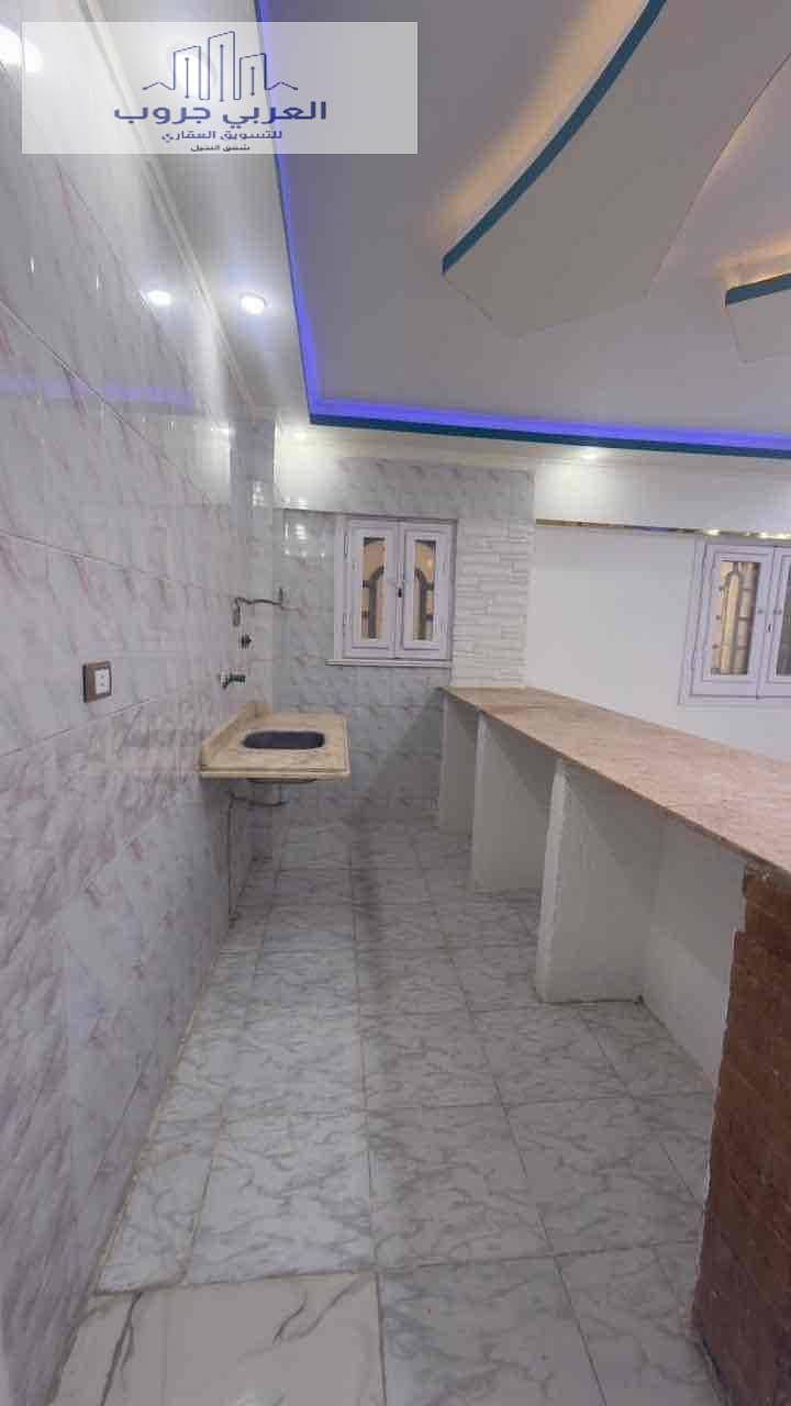 9 e46aa96d-8860-46a0-bc82-64f5f26e247c. jpg