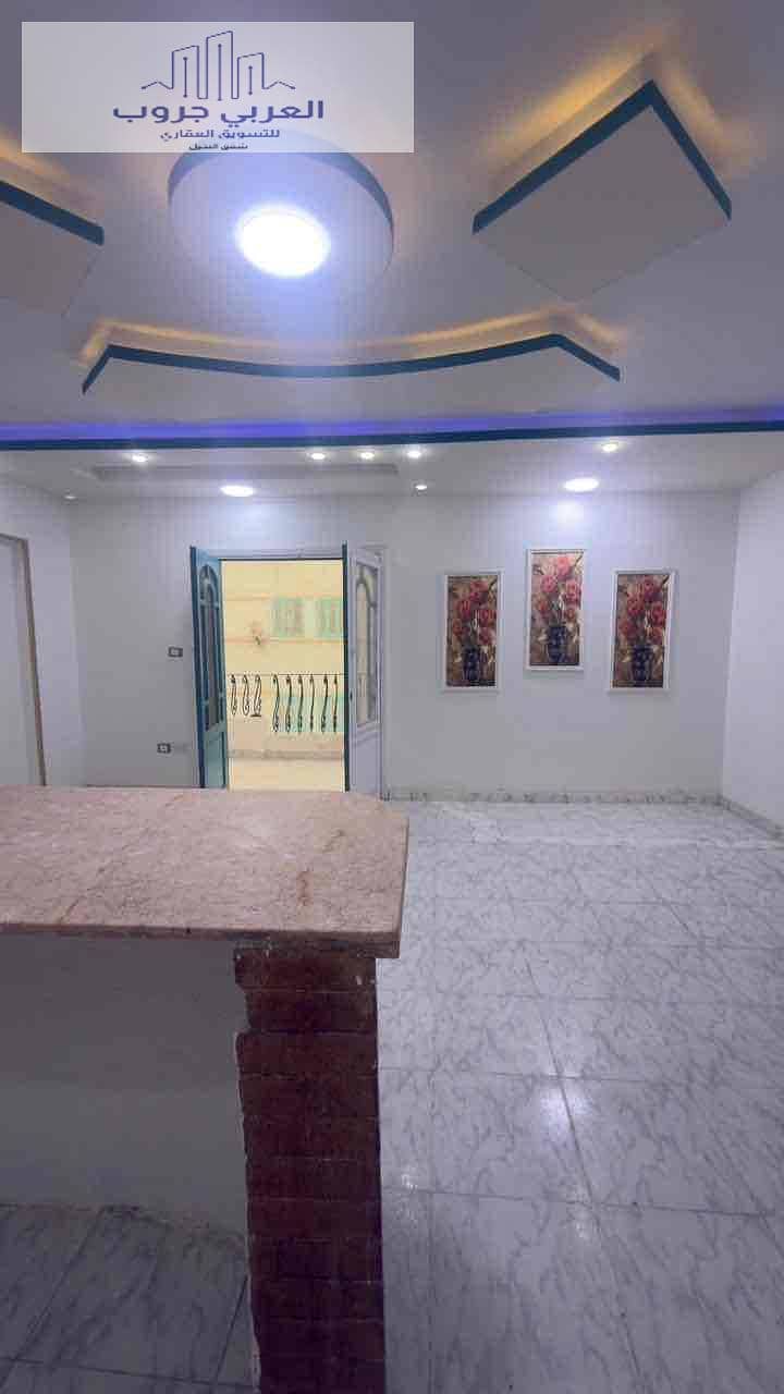 10 ca5e9e23-f3a2-49b3-92cb-81585b6cb6f3. jpg