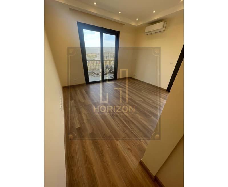 6 WhatsApp Image 2025-11-18 at 2.00. 48 PM. jpg