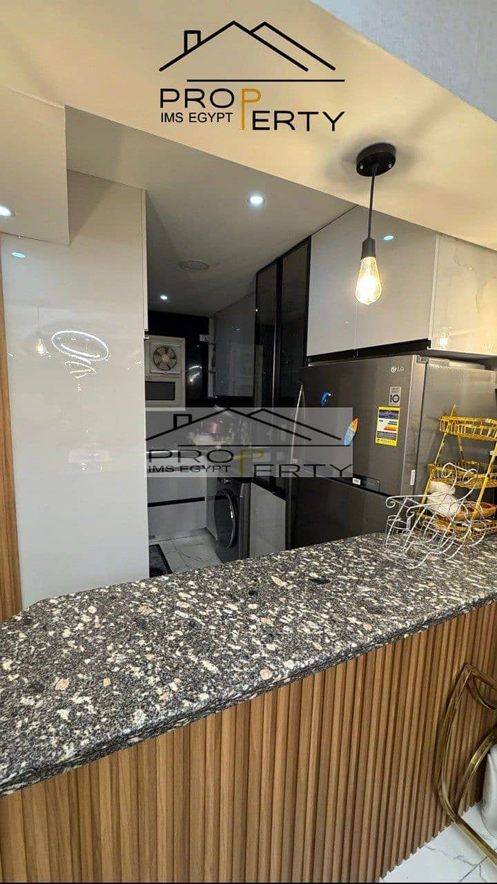 2 photo_2025-11-21_01-04-48. jpg