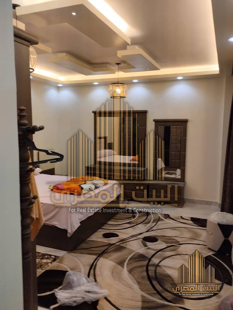 7 U857718 (13). jpeg