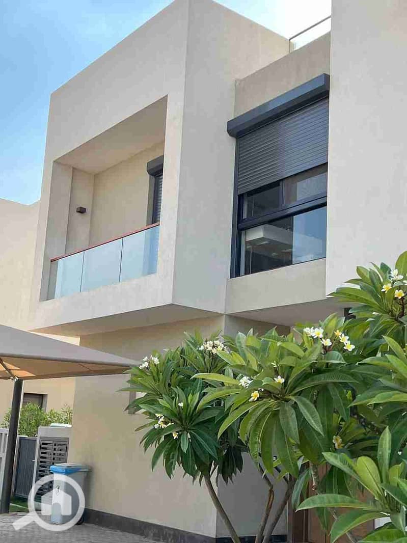 4 IMG_20251010_185644_074. jpg