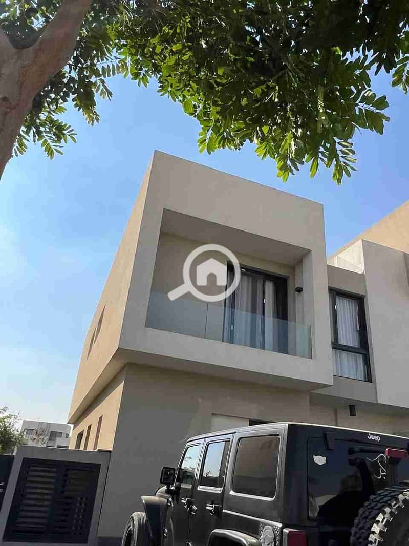 6 IMG_20251010_185643_940. jpg