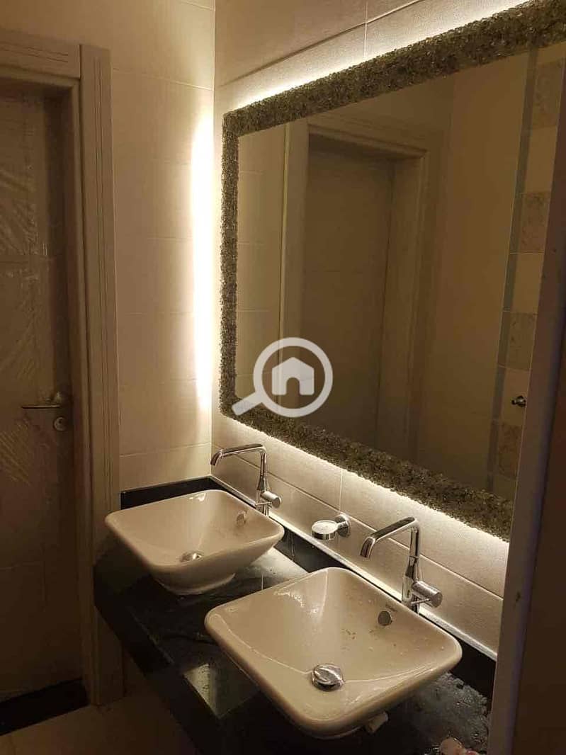 7 d16b6996-1de7-411e-9371-fa8cd2e5b9fb. jpg