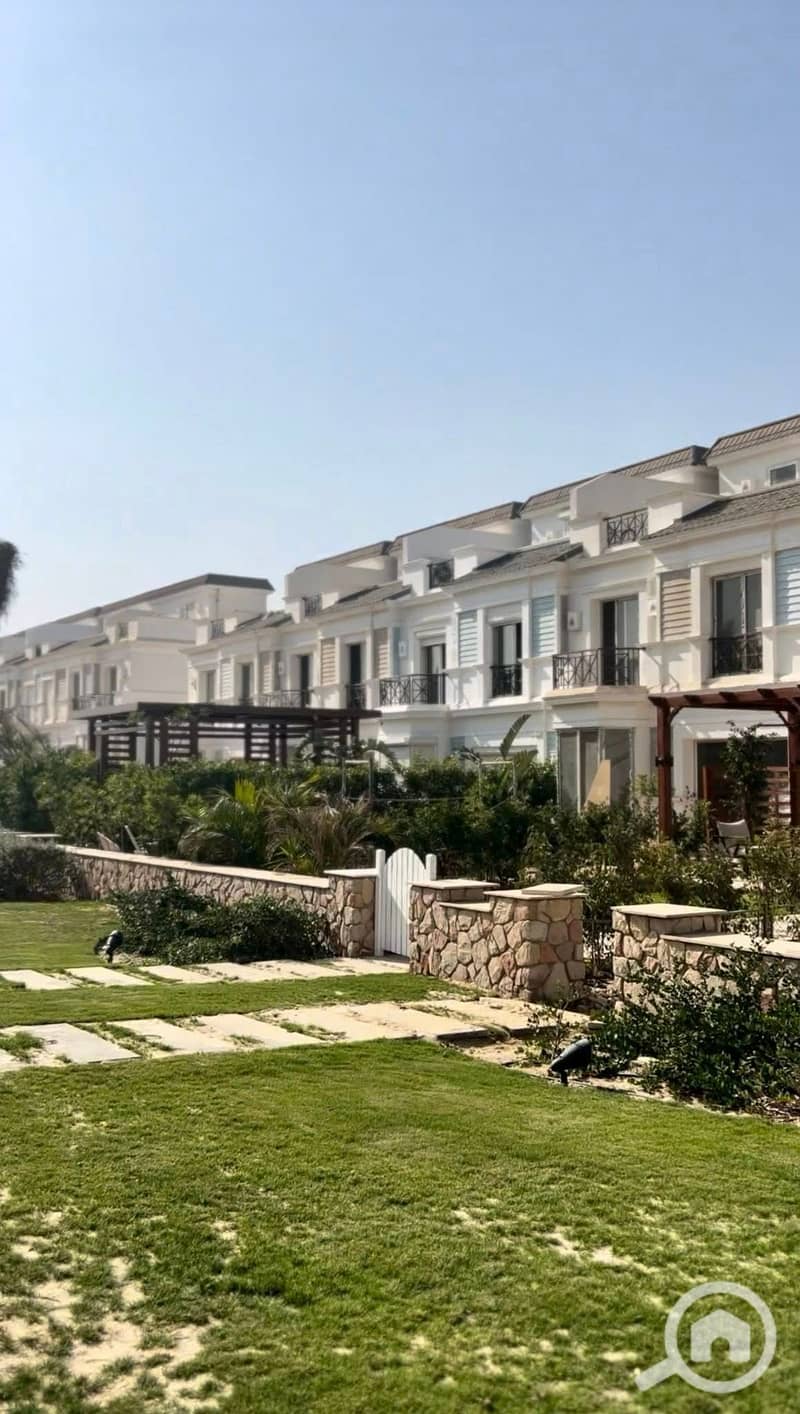 6 586881154_122278178144233234_478433608945243228_n. jpg