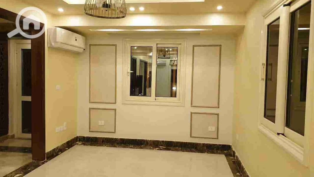 1000263612. jpg 1000263612. jpg