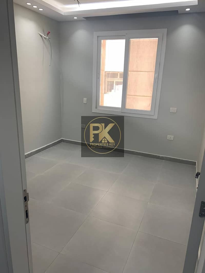 6 10704777-AC60-48B0-AC94-EB5D4187D699. jpeg