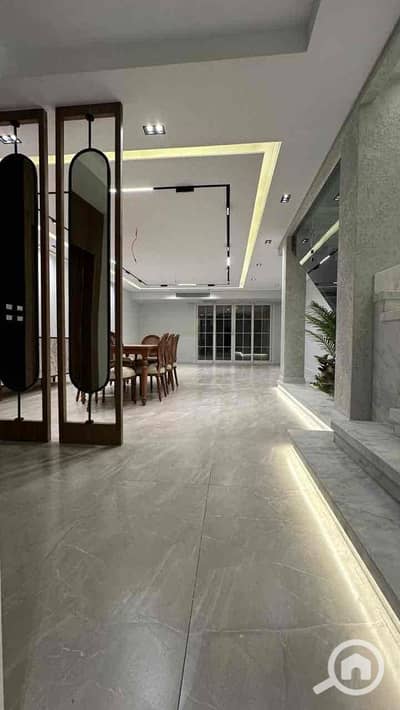 7 Bedroom Villa for Sale in New Cairo, Cairo - 1bc31386-1671-4ab9-a2e7-437166e8ba95. jpg