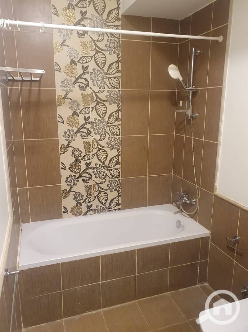 10 WhatsApp Image 2025-10-22 at 1.23. 54 AM (2). jpeg