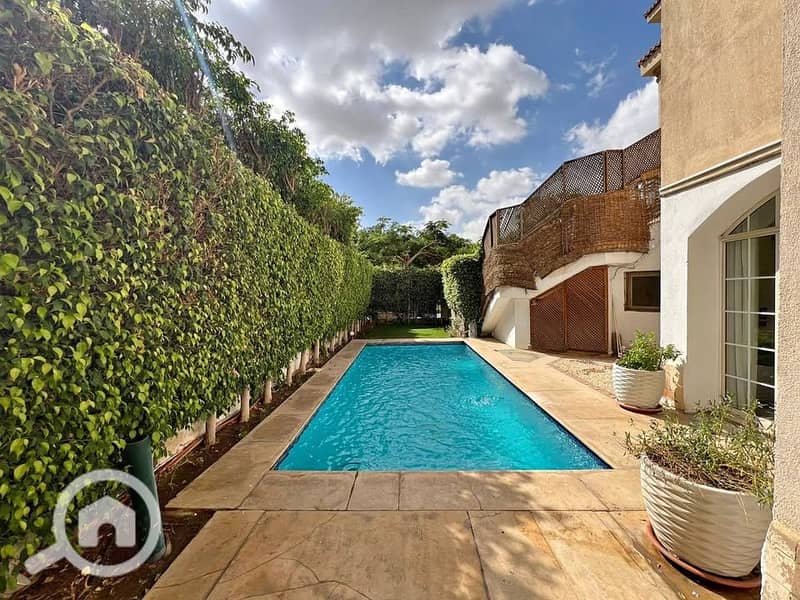 11 573979701_122265040460192539_2836832611223650792_n. jpg