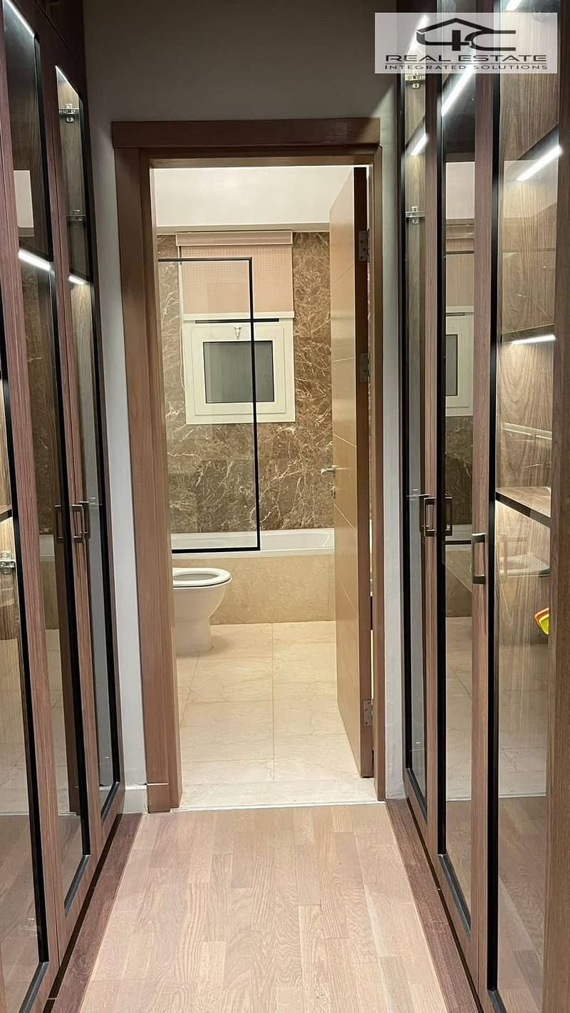 7 WhatsApp Image 2025-11-20 at 10.37. 28 PM (1). jpeg